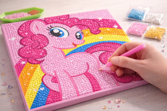 Sevimli Pony Elmas Boyama Çıtalı Kanvas Tablo – 30x30 cm DIY Diamond Painting Seti