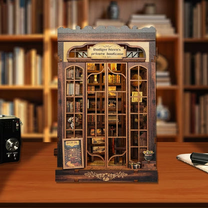 Twilight Library Book Nook – LED’li Dekoratif Minyatür Kütüphane Maket Kiti, Kendin Yap