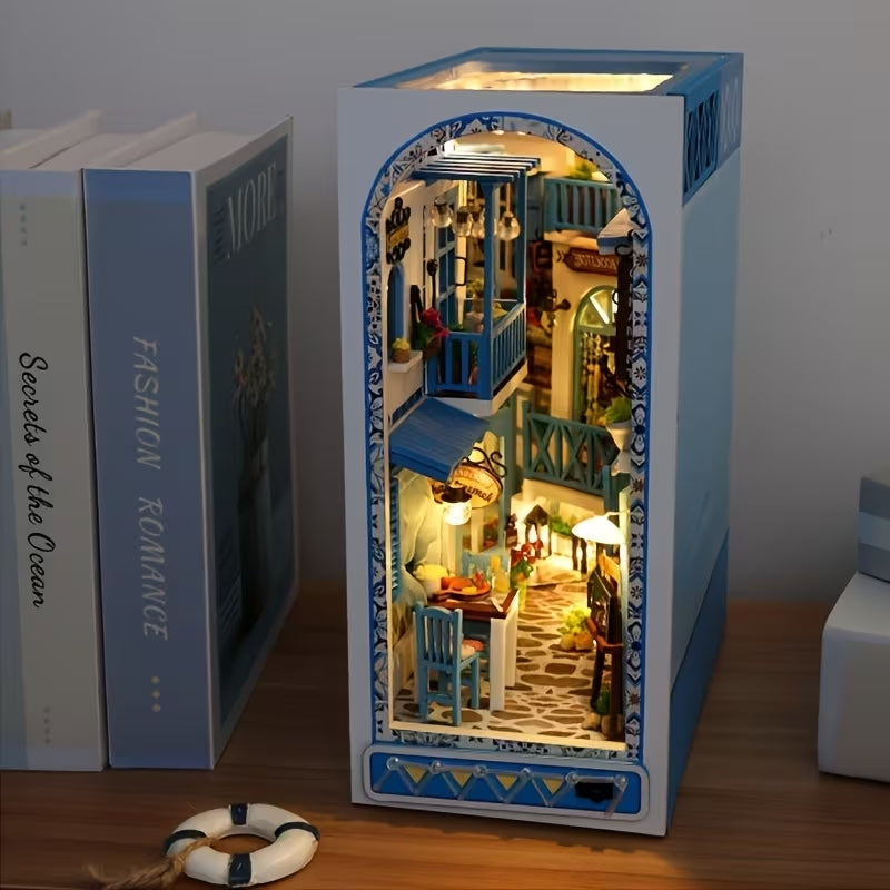 Sea Breeze Book Nook Minyatür Model – LED Işıklı Akdeniz Sokak Temalı DIY Ahşap Kitaplık Dekoru